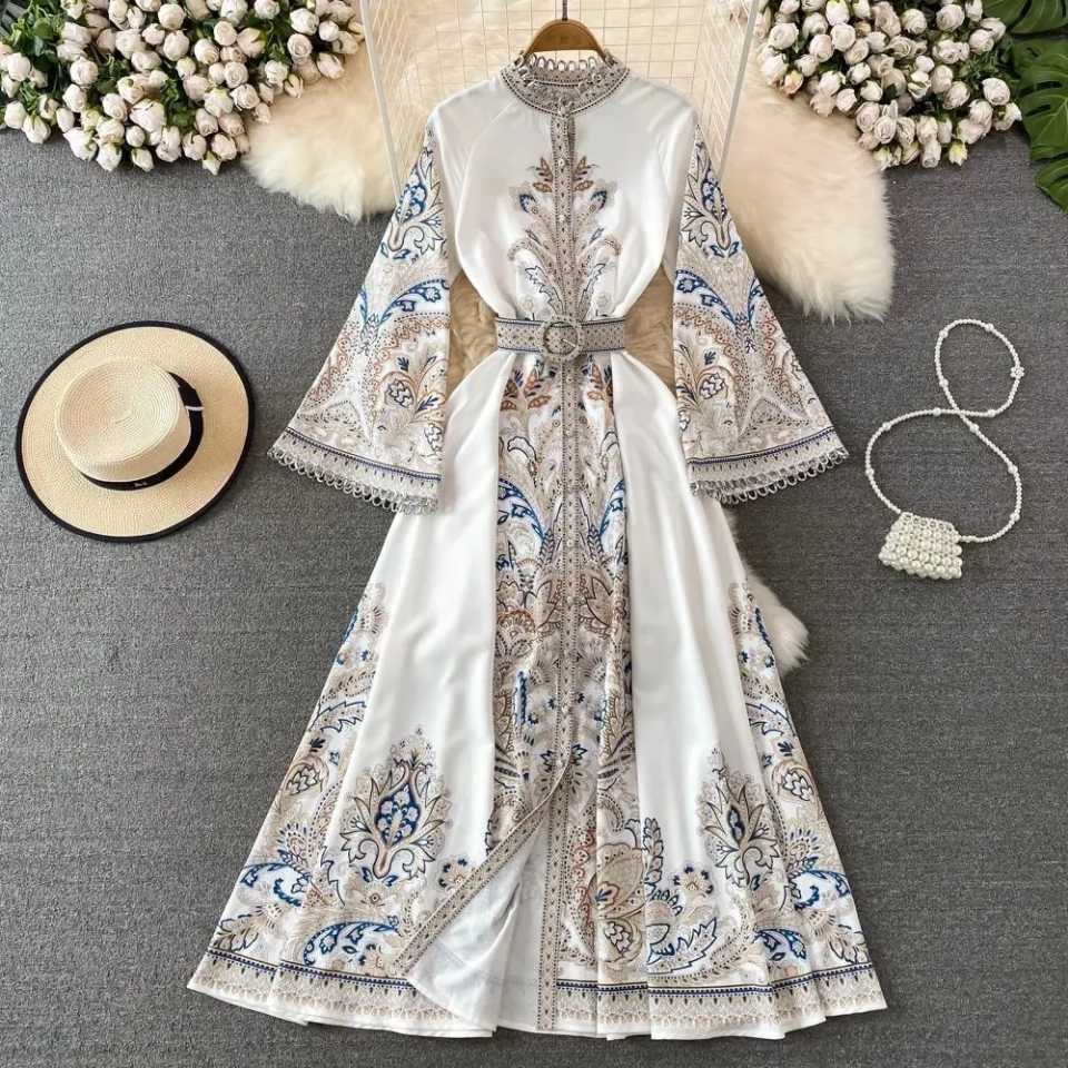 Printed tropical dress